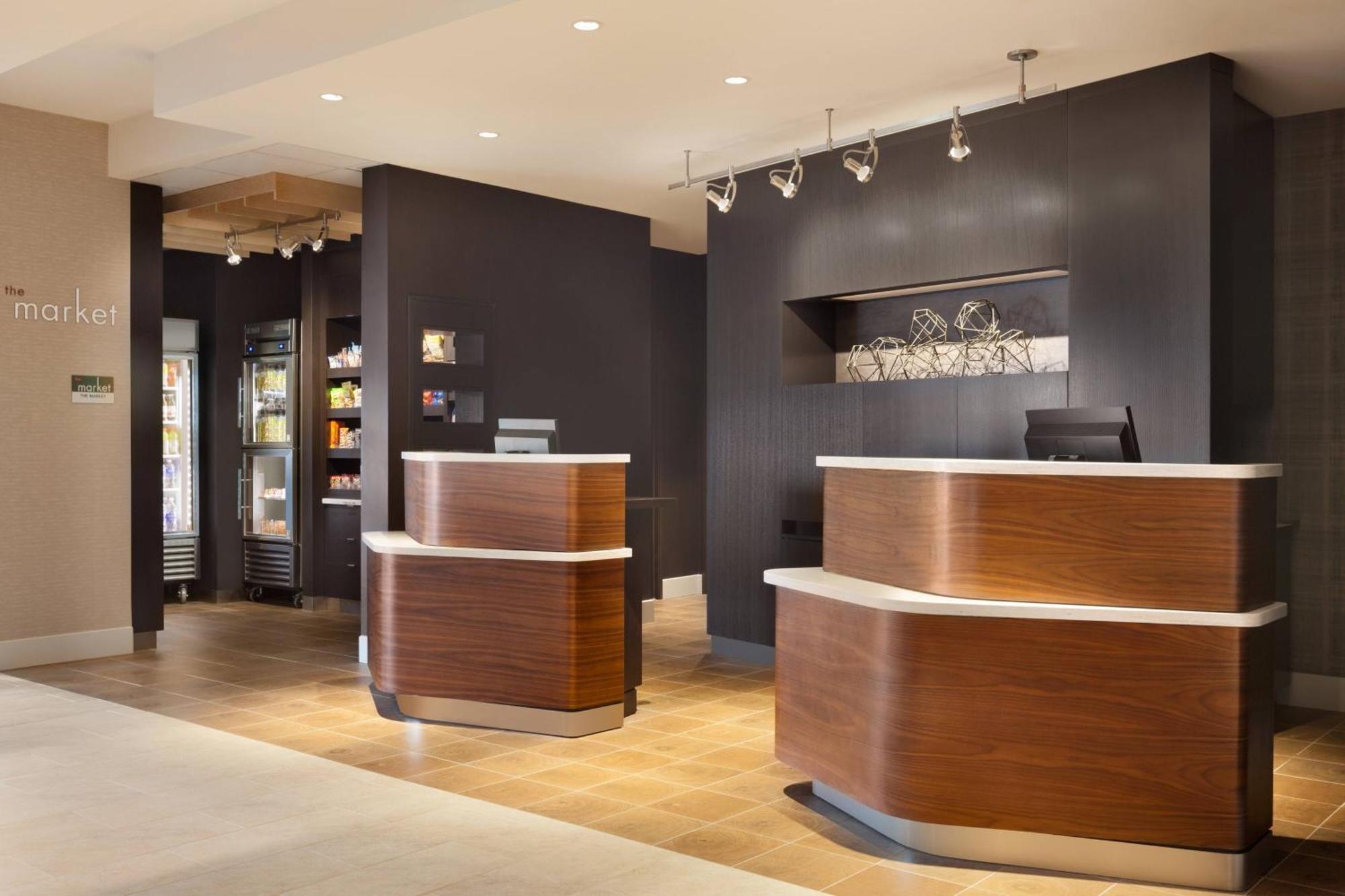 Courtyard By Marriott Boston Dedham/Westwood Hotell Eksteriør bilde
