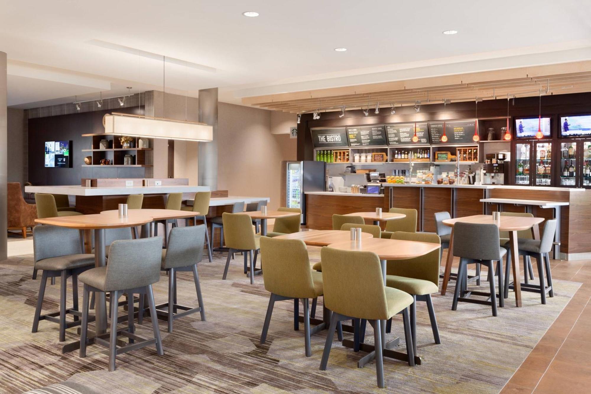 Courtyard By Marriott Boston Dedham/Westwood Hotell Eksteriør bilde