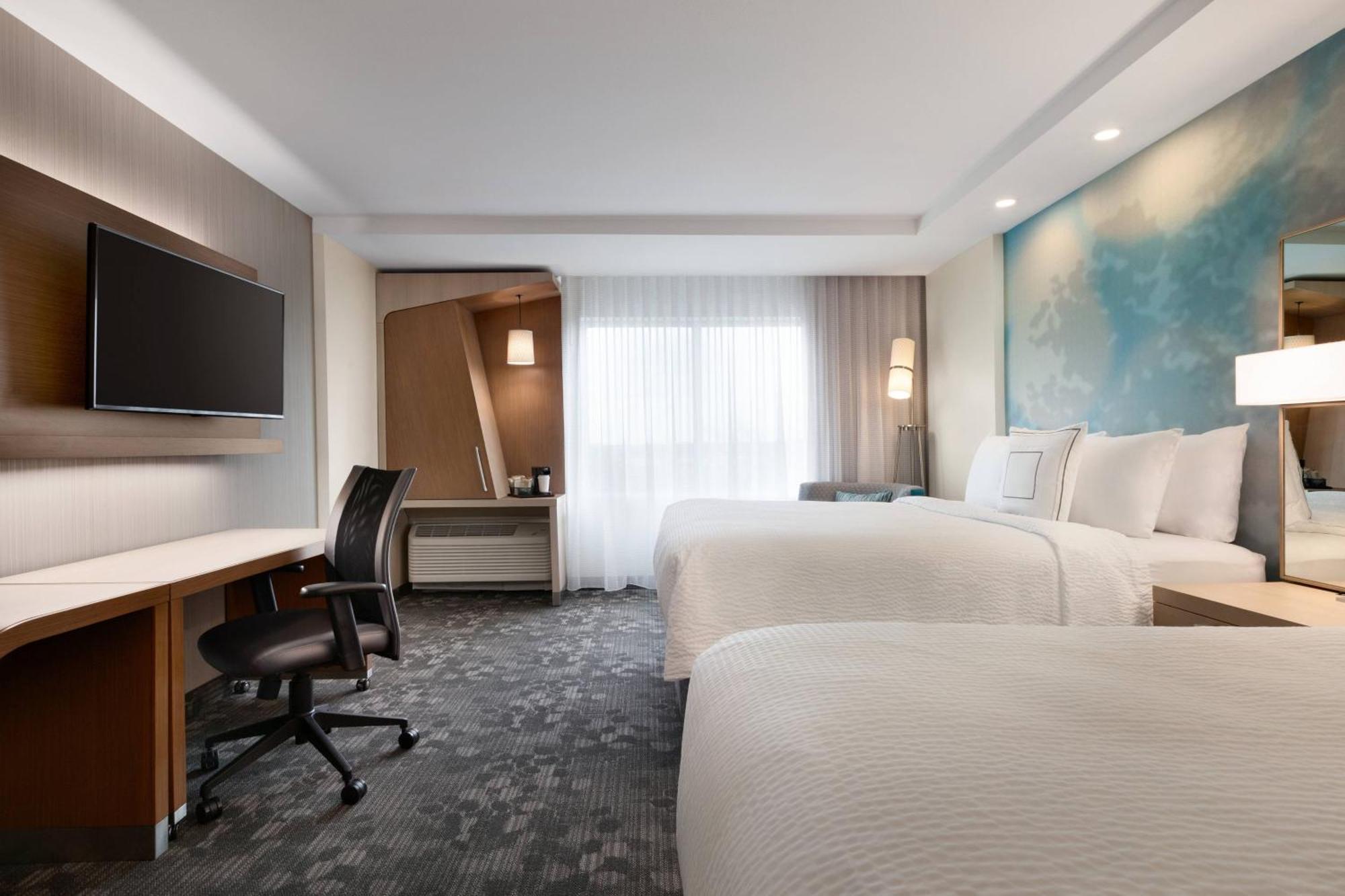 Courtyard By Marriott Boston Dedham/Westwood Hotell Eksteriør bilde